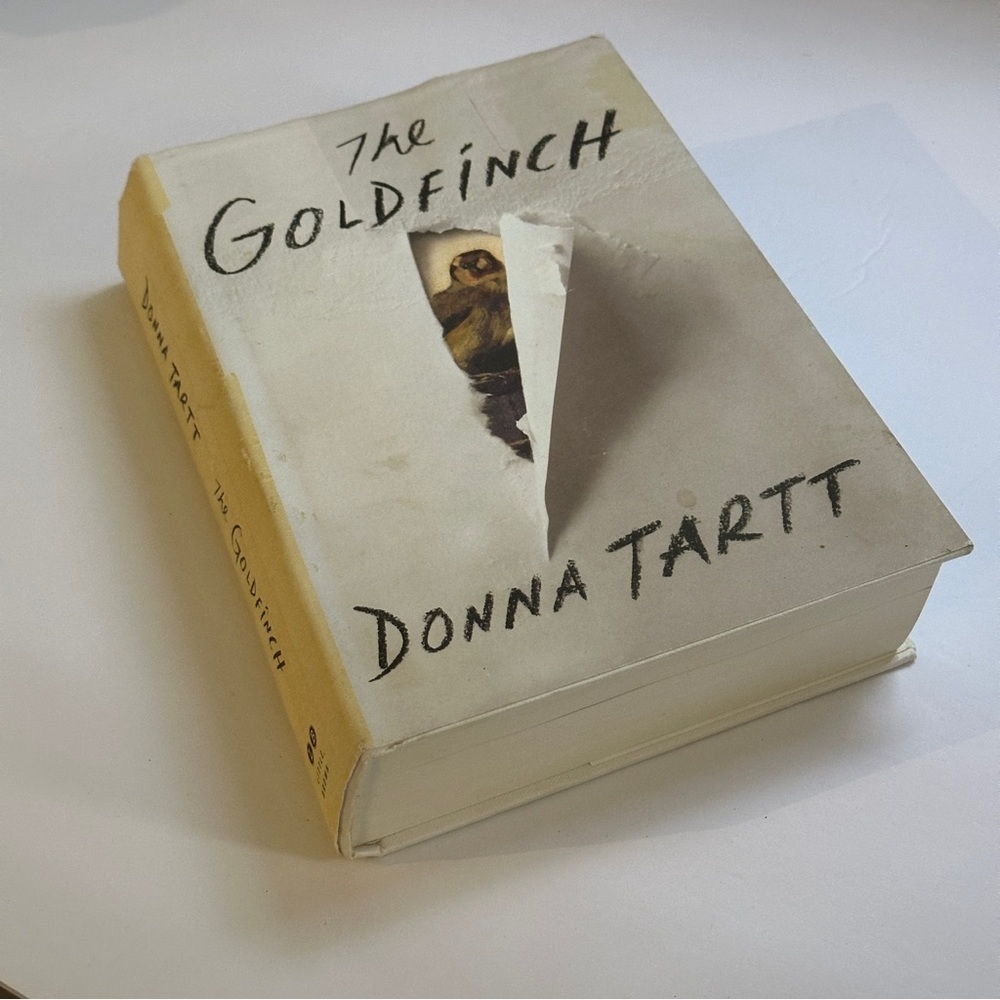 ❌ SOLD ❌  The Goldfinch by Donna Tartt | Literary Fiction, Mystery | Hardcover - Picture 3 of 4